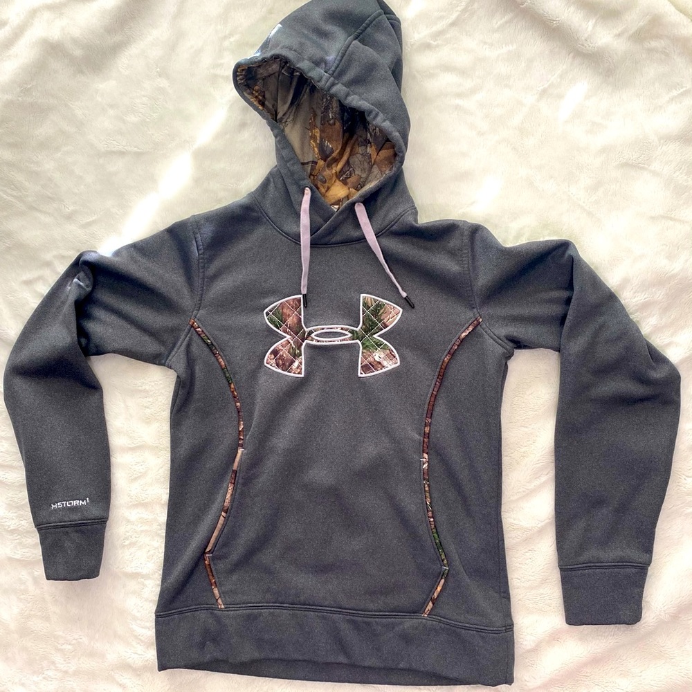 Under Armour Hoodie